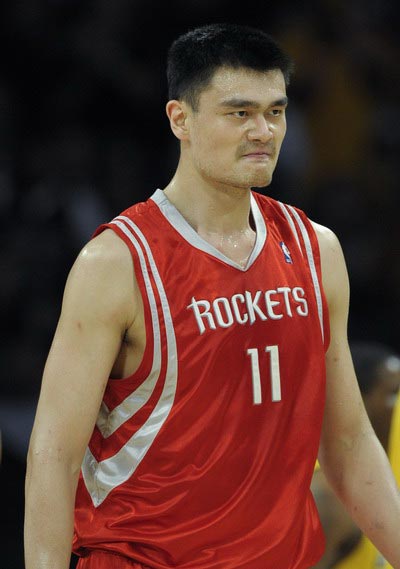 造成冲击 造成冲击