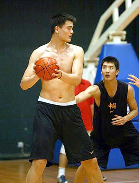 东部竞争格 东部竞争格