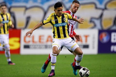 显得尤为关 显得尤为关