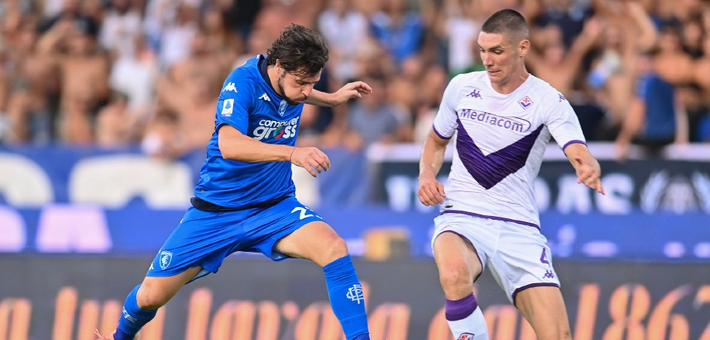 与其围绕裁 与其围绕裁